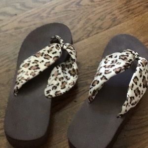 Flip flops